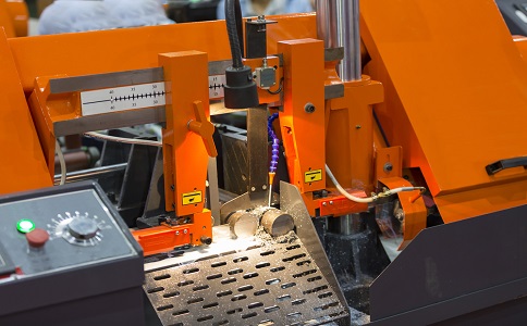 阳西龙门带锯床具备哪些优点？